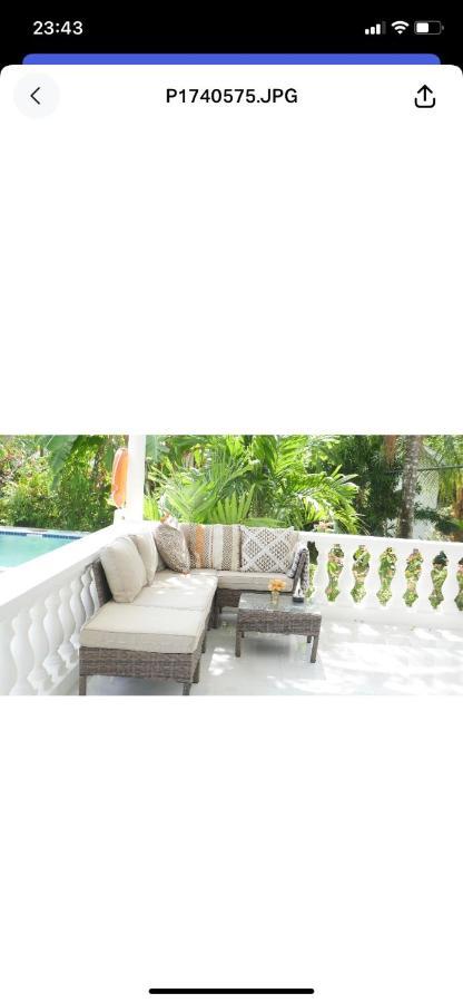 Ogumka, Self Catering , Beoliere, Mahe Hotel Victoria Kültér fotó
