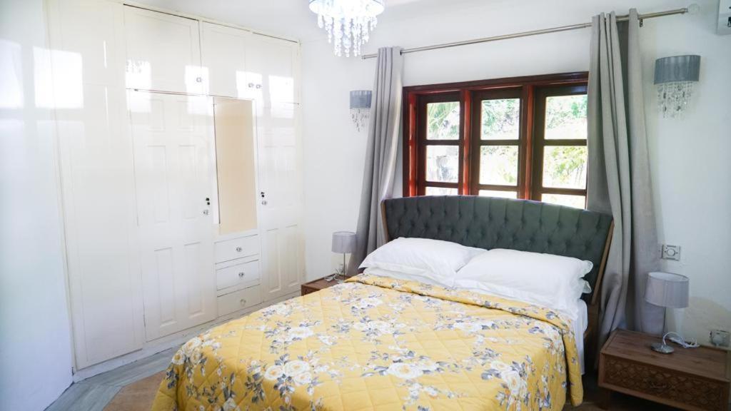 Ogumka, Self Catering , Beoliere, Mahe Hotel Victoria Kültér fotó